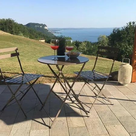 Volpara Apartment Albisano