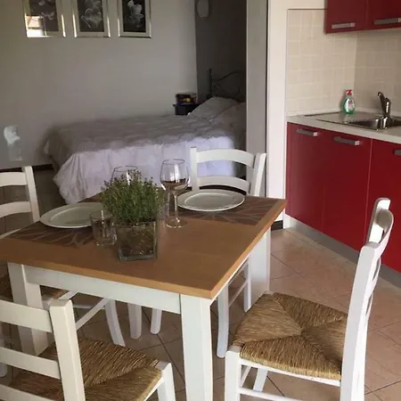 Volpara Apartament Albisano